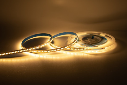 Светодиодная лента 12В 2835(240LED) IP20 19,2Вт 3000К 5м СириусА